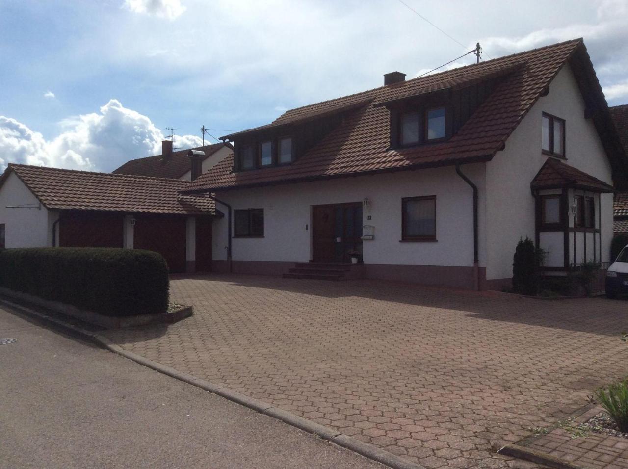 Ferienwohnung-Loesch Neuenburg am Rhein Exterior photo